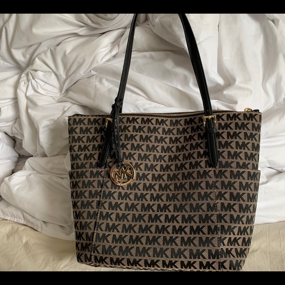 MK BAG